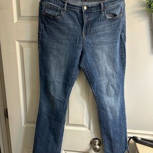 Old Navy Women's Straight Leg Jeans in Blue